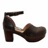 Block Heels * | Women'S Sbicca Donerail Block Heel Clogs